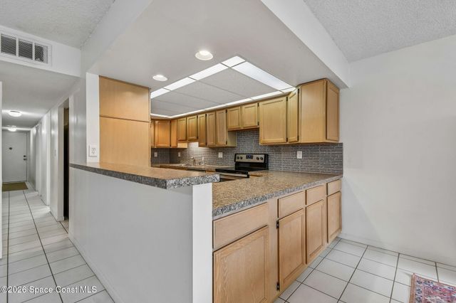 1700 S Atlantic Avenue 207, Cocoa Beach, FL 32931