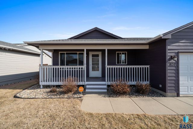 824 S Tanglewood Ave Avenue, Sioux Falls, SD 57106