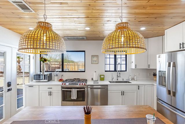 61680 Valley View Drive, Joshua Tree, CA 92252