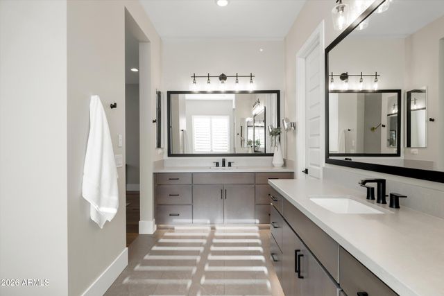 13114 E JUAN TABO Road, Scottsdale, AZ 85255