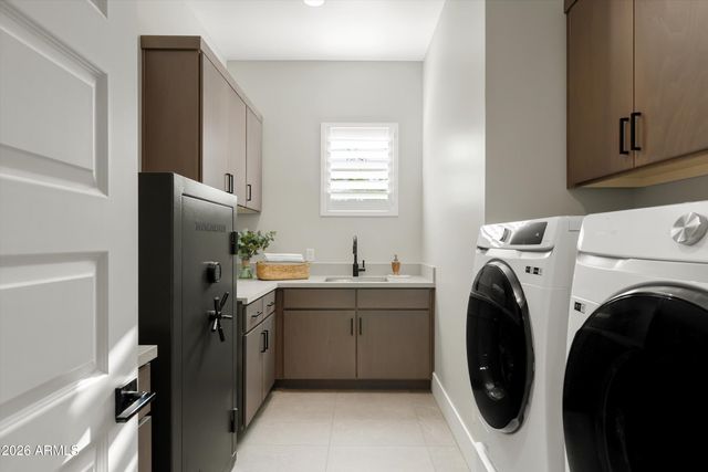 13114 E JUAN TABO Road, Scottsdale, AZ 85255