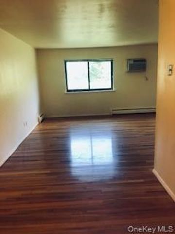 5 Brevoort Drive 2E, Pomona, NY 10970