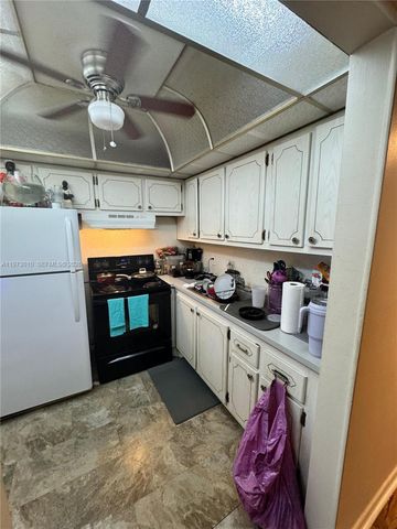 142 Northampton G 142, West Palm Beach, FL 33417