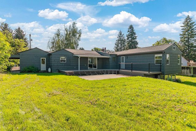 9817 N Colfax Rd, Spokane, WA 99218