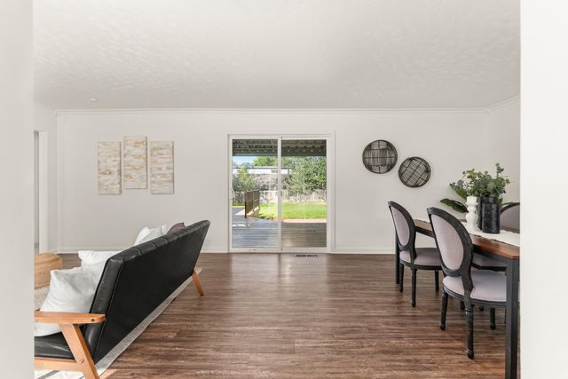 9817 N Colfax Rd, Spokane, WA 99218