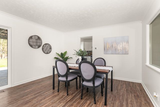 9817 N Colfax Rd, Spokane, WA 99218