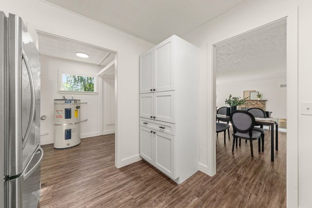 9817 N Colfax Rd, Spokane, WA 99218