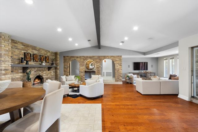 2016 Pembrooke Place, Denton, TX 76205