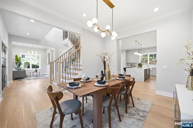 4 Drummond Terrace, Livingston, NJ 07039