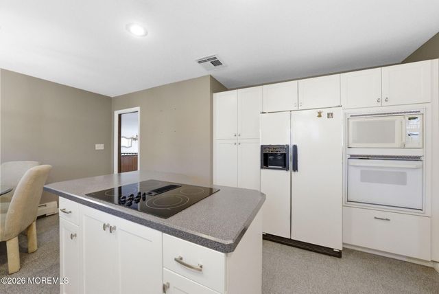 20 Copper Hill Road, Bridgewater, NJ 08807