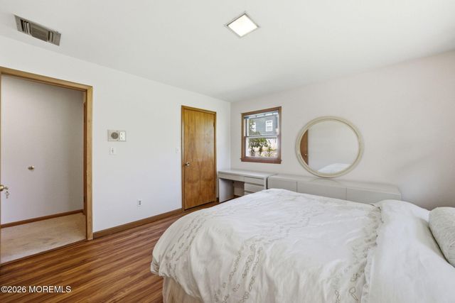 20 Copper Hill Road, Bridgewater, NJ 08807