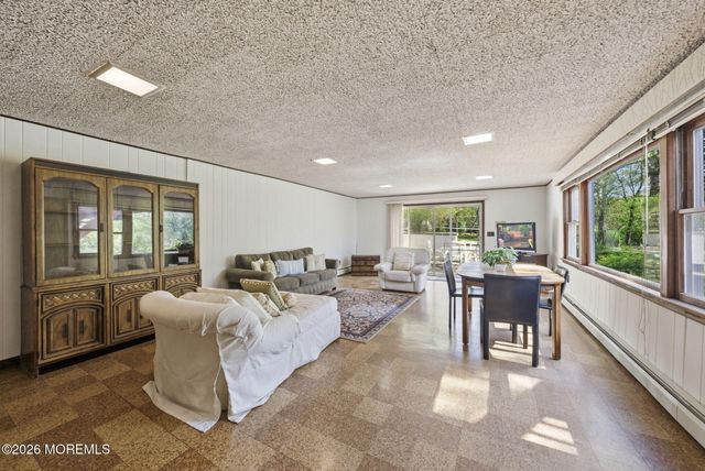 20 Copper Hill Road, Bridgewater, NJ 08807