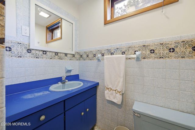 20 Copper Hill Road, Bridgewater, NJ 08807