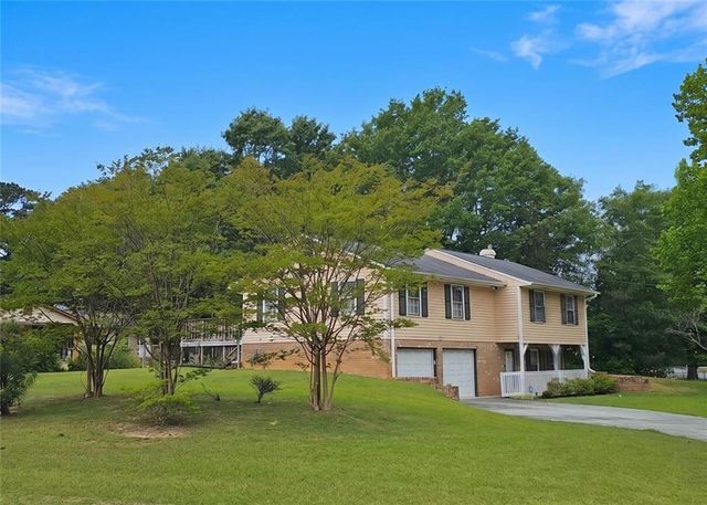 1630 Dove Court SW, Marietta, GA 30064