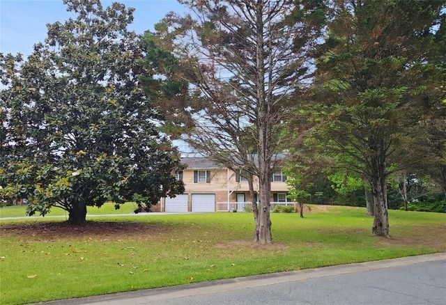 1630 Dove Court SW, Marietta, GA 30064