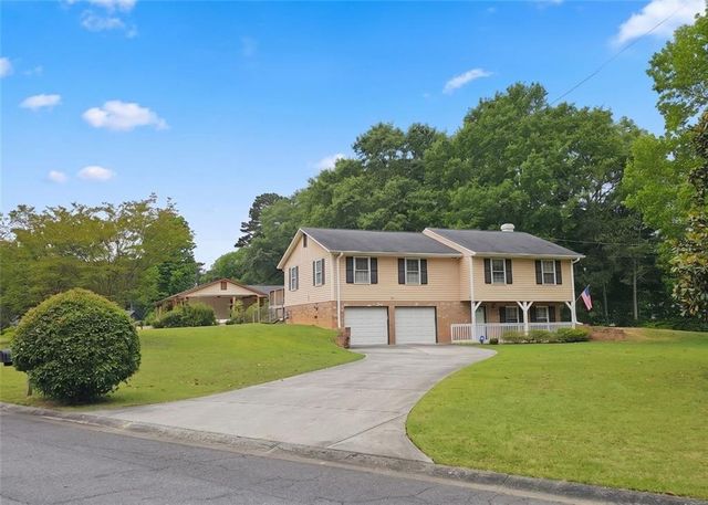 1630 Dove Court SW, Marietta, GA 30064