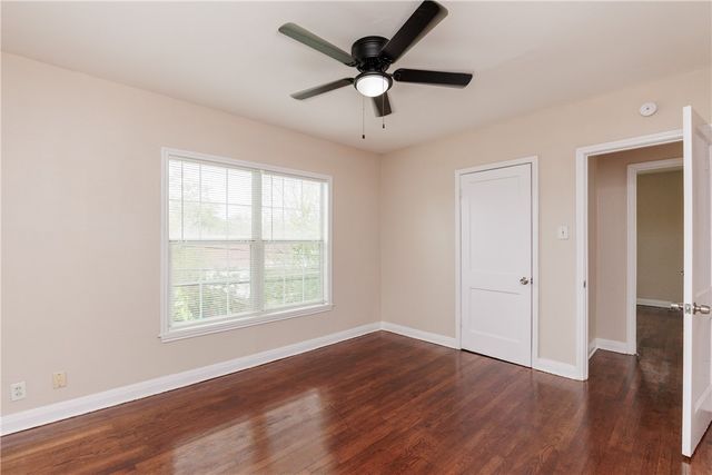 465 S TX St, Corpus Christi, TX 78404