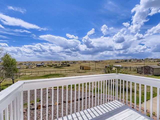 8690 Lariat Loop, Elizabeth, CO 80107
