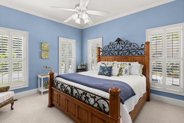 8574 Refuge Point Circle, North Charleston, SC 29420