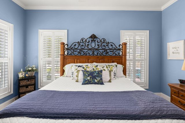 8574 Refuge Point Circle, North Charleston, SC 29420