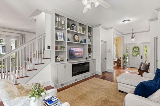 8574 Refuge Point Circle, North Charleston, SC 29420