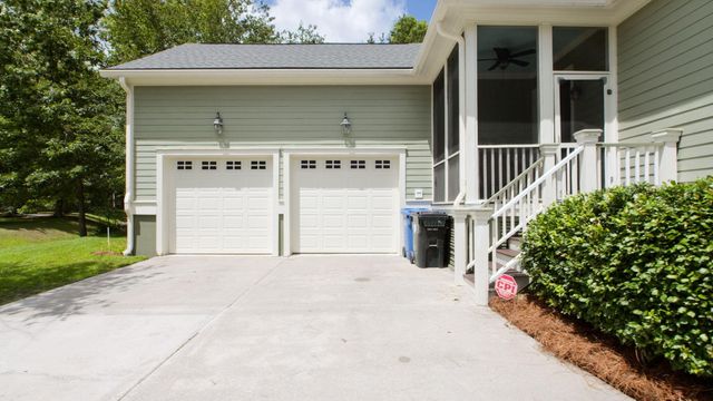 8574 Refuge Point Circle, North Charleston, SC 29420