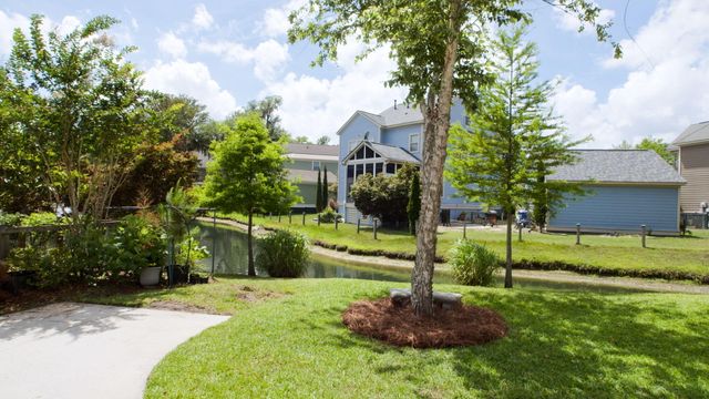 8574 Refuge Point Circle, North Charleston, SC 29420