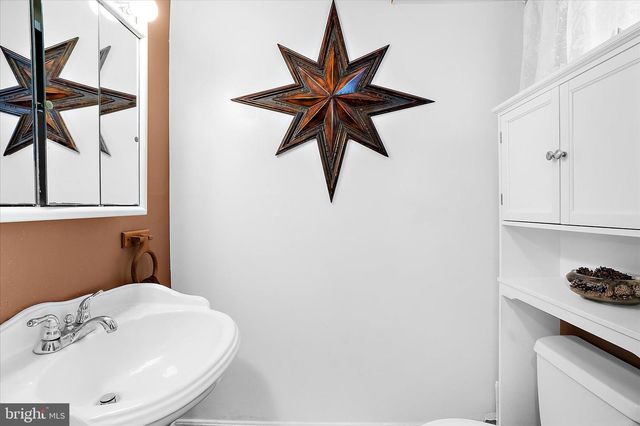 614 NOLBERRY DR, Glen Burnie, MD 21061