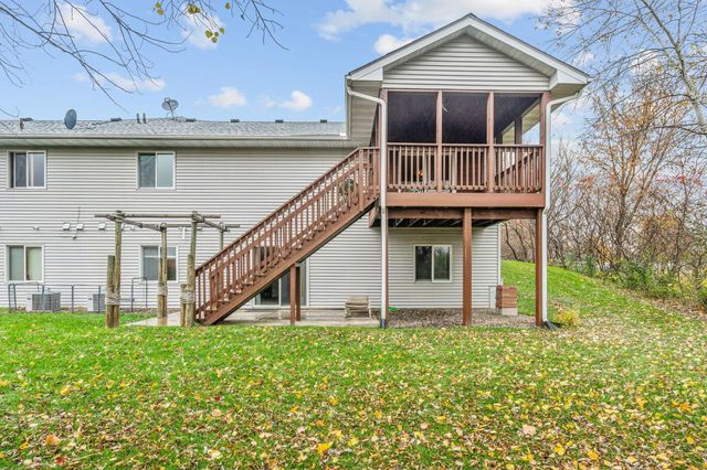 918 Shady Ridge Lane, Braham, MN 55006