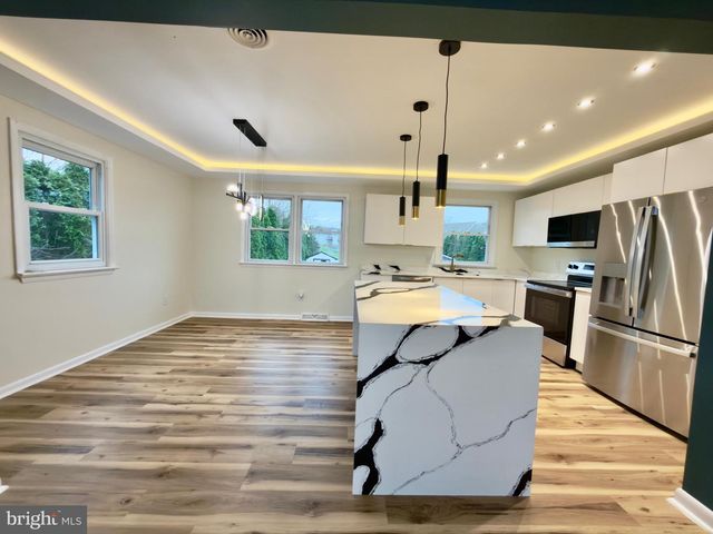 204 ROTHERMEL BLVD, Reading, PA 19605