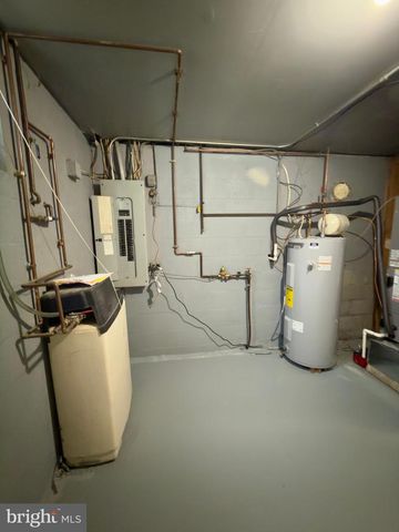 204 ROTHERMEL BLVD, Reading, PA 19605