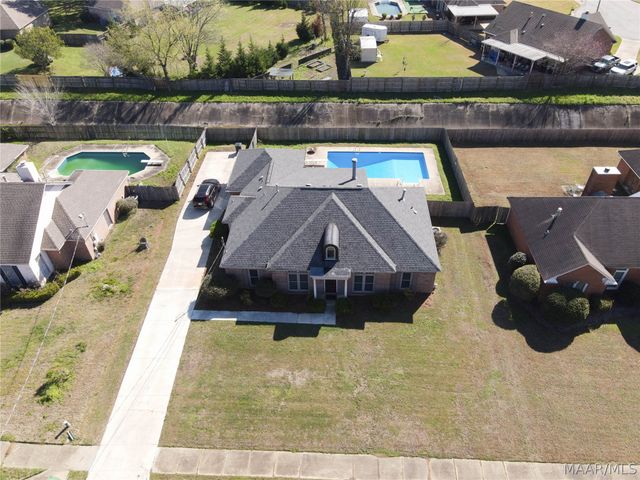 2253 Semaht Drive, Montgomery, AL 36106