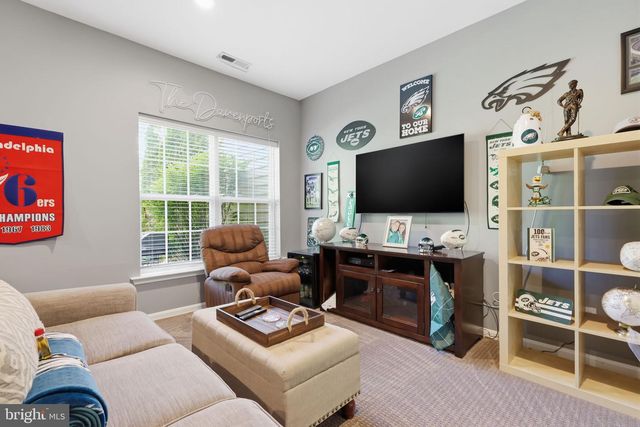 19 ADDISON CT, Doylestown, PA 18901