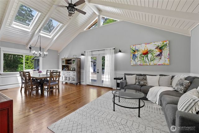 20929 Lake Riley Road, Arlington, WA 98223