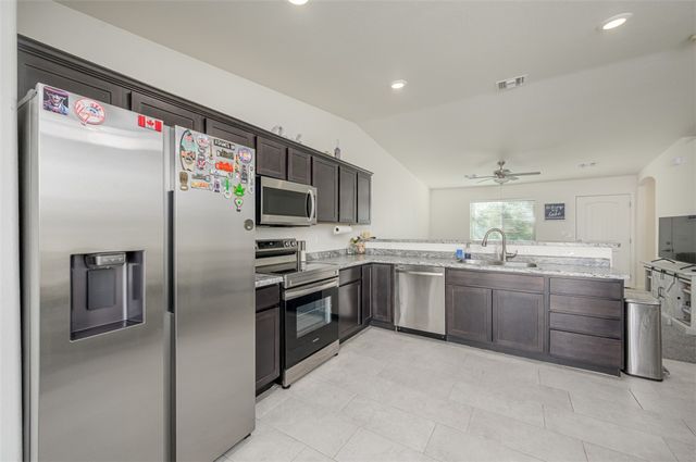 1721 E Desert Fern Way, Fort Mohave, AZ 86426