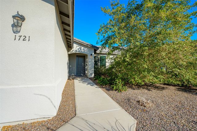 1721 E Desert Fern Way, Fort Mohave, AZ 86426