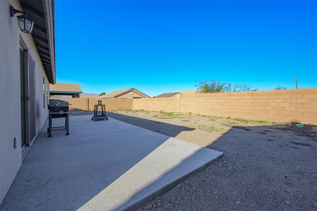 1721 E Desert Fern Way, Fort Mohave, AZ 86426