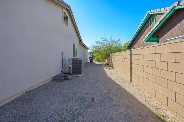 1721 E Desert Fern Way, Fort Mohave, AZ 86426