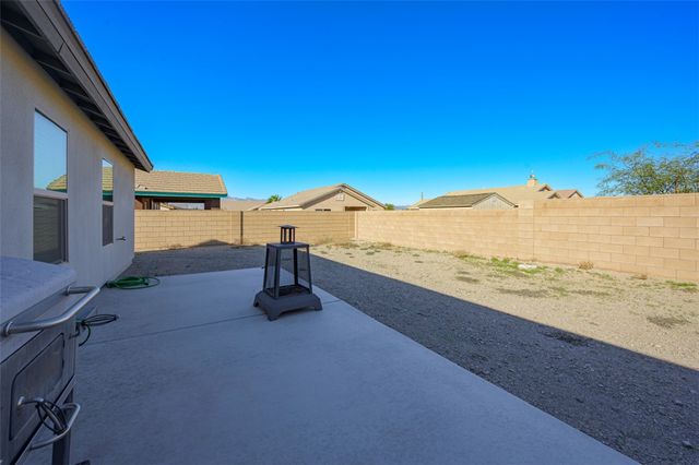 1721 E Desert Fern Way, Fort Mohave, AZ 86426