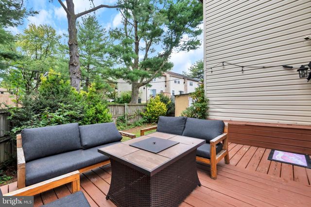 2043 FOREST HILL LN, Crofton, MD 21114