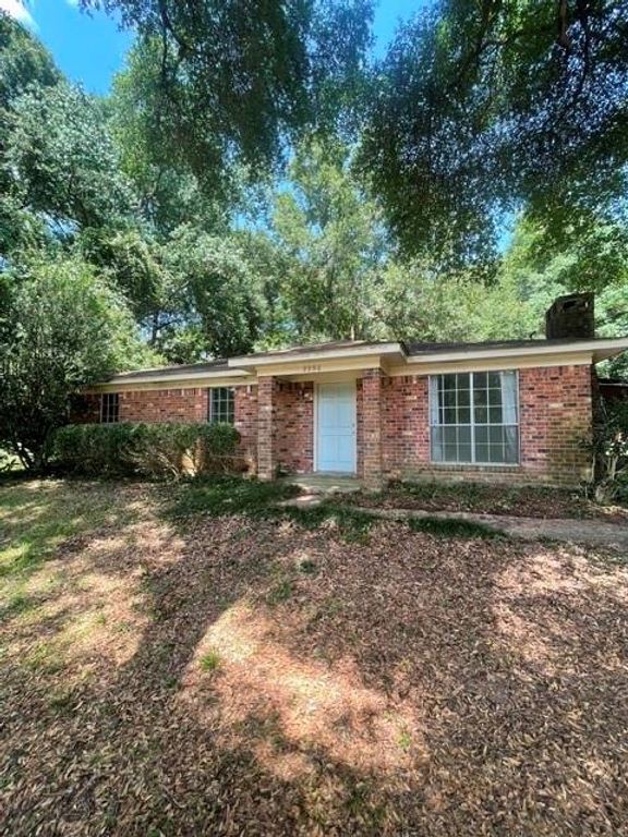 9356 Maple Ridge Drive, Saraland, AL 36571