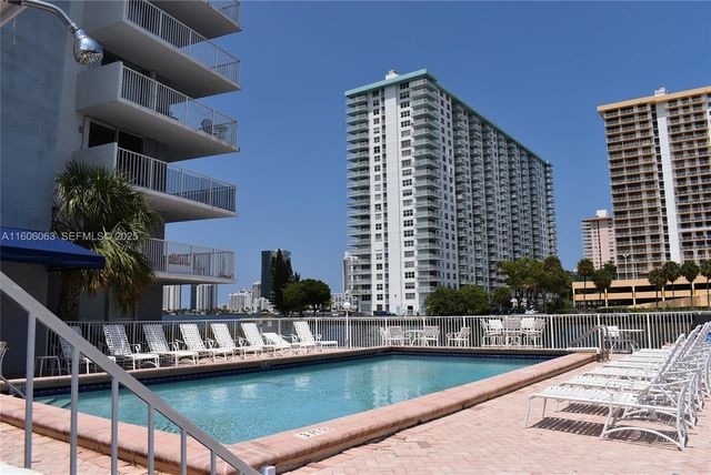 4000 NE 170th Street 604, North Miami Beach, FL 33160