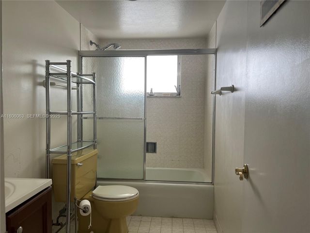 4000 NE 170th Street 604, North Miami Beach, FL 33160