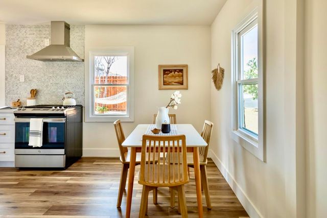 6451 Mountain View Street, Joshua Tree, CA 92252