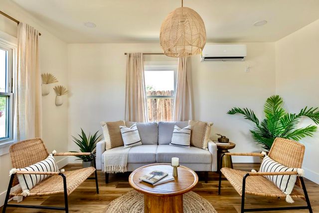 6451 Mountain View Street, Joshua Tree, CA 92252