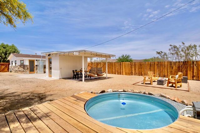 6451 Mountain View Street, Joshua Tree, CA 92252