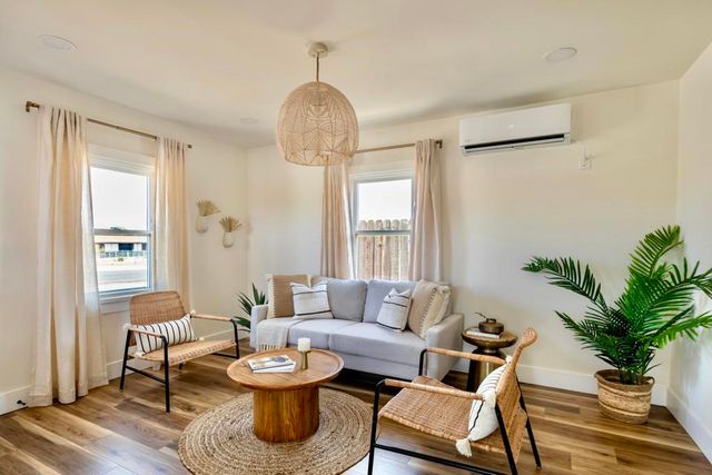 6451 Mountain View Street, Joshua Tree, CA 92252