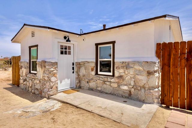 6451 Mountain View Street, Joshua Tree, CA 92252