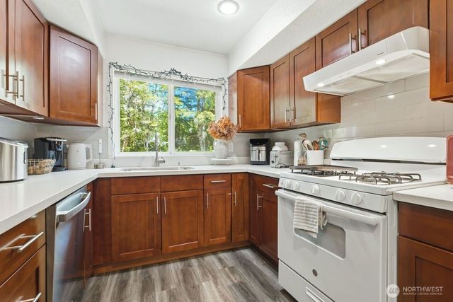 1353 - 1355 Saddle Club Road SE, Port Orchard, WA 98366
