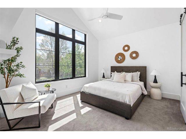 959 S Vine St, Denver, CO 80209